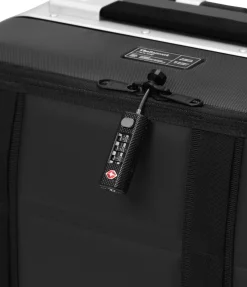 Ramverk Pro Front-Access Carry-On